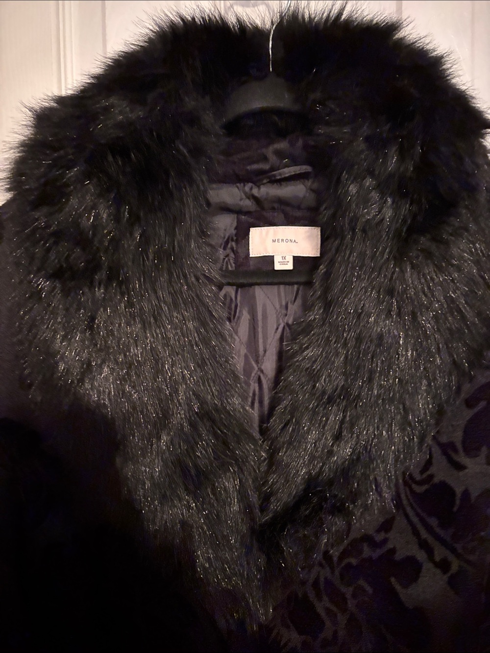 Vintage Merona Black Floral Jacquard Coat with removable Faux Fur Shawl Collar - Picture 2 of 5